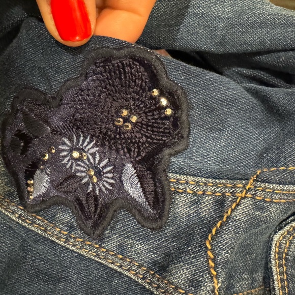 💙 Adorable! Mayoral denim jacket with stretch size 5!💙🌈 - Picture 4 of 5